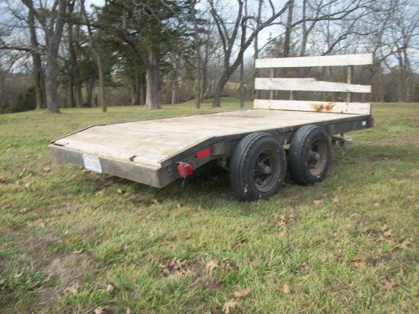 12' dovetail trailer 1