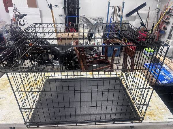 Portable single door wire kennels 1