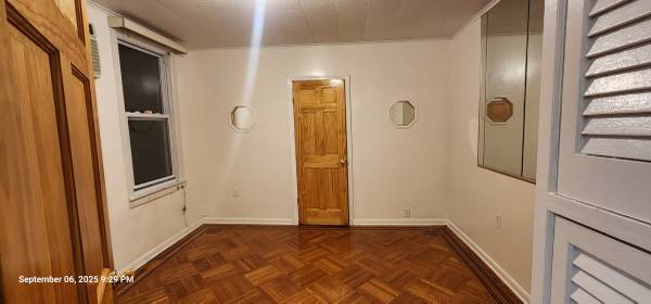 $2,750 / 2br - 2400ft2 - Large 2 bedroom Apartment for rent in Rego Park,  Queens (Rego Park)63874740761731123