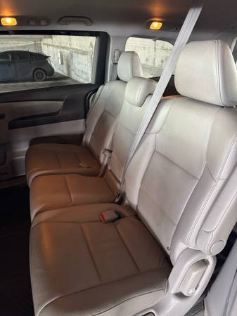 2017 honda Odyssey exl - $13,500 (Sunset)63624059805953122