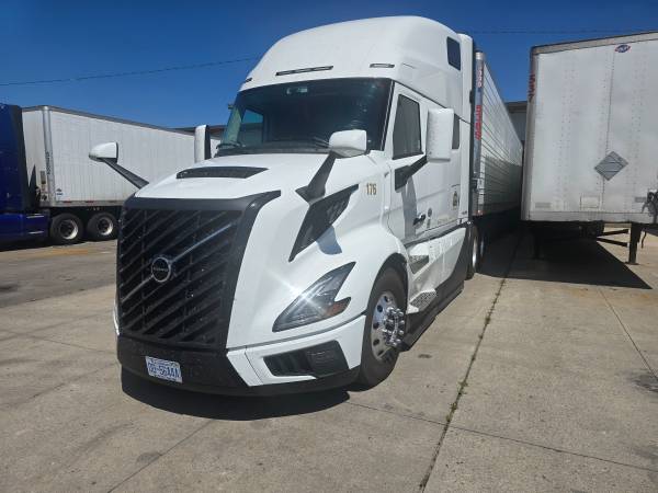 Brothers freight Management is looking to hire drivers. 70 CENTS 1