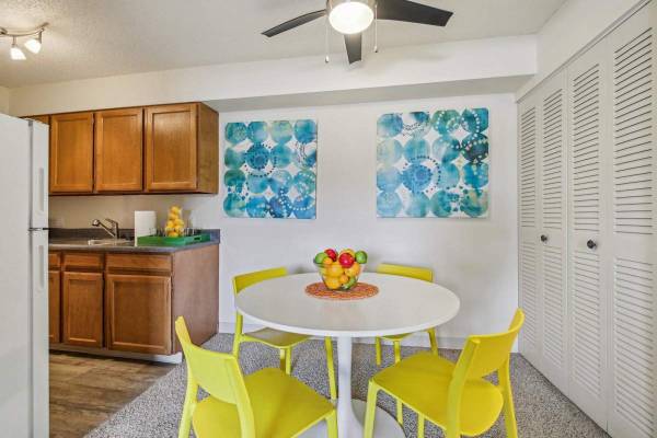 $1,024 / 1hab - 675ft2 - Parque para perros, Programa de recompensas para residentes, Sala de billar (7100 East Mississippi Avenue, Denver, CO)63771721568259122