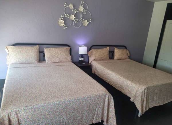 **MOVE IN SPECIAL** one day FREE 1