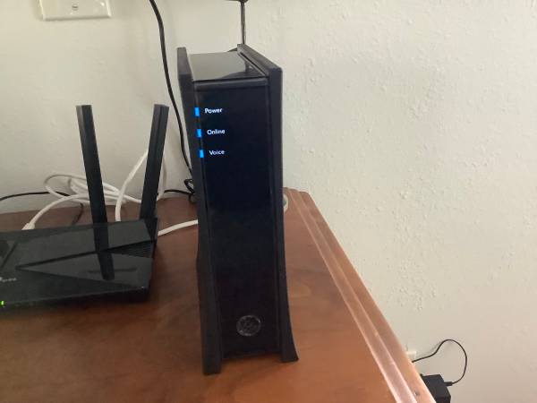 Wi Fi Modem - $10 (Airport)63470462301441123