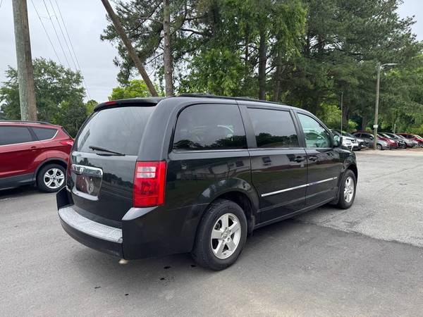 ⭐️2008 DODGE GRAND CARAVAN⭐️ - $4.500 (Smithfield)63470074794369121