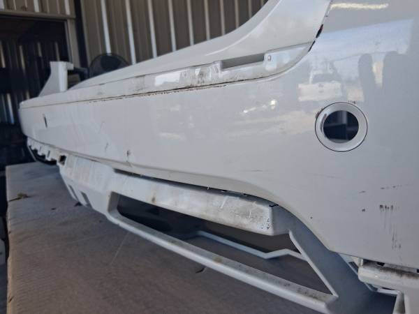 Expedition max rear bumper 2024 1