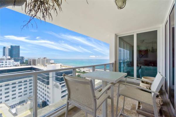 $5,000 / 2br - 960ft2 - Penthouse - Ocean View for short-term in South Beach (Miami Beach)63825138119171120