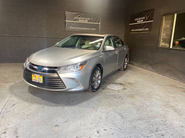 2017 TOYOTA CAMRY HYBRID XLE*EXPERT FINANCING*LEATHER*MOONROOF* 1