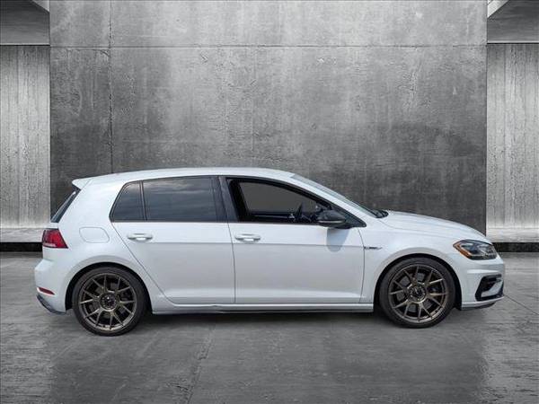 2019 Volkswagen Golf R AWD Tracción en las cuatro ruedas VW  Hatchback - $29,995 (Llame *(331) 214-3297* para confirmar disponibilidad al instante)63611898032513123
