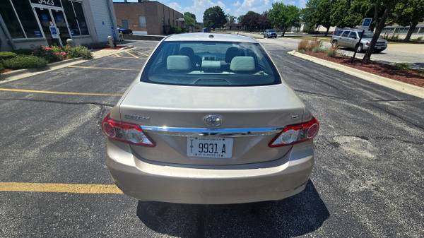 2011 toyota carolla - $6,40063618891451907122