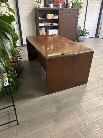 Solid wood desk 1