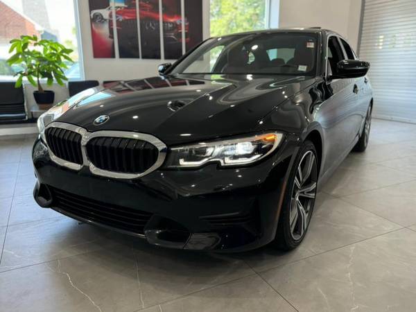 2022 BMW 3 Series 330i Sedan 329 / MO - $329 (+ Luxury Motor Club)63654714021891122