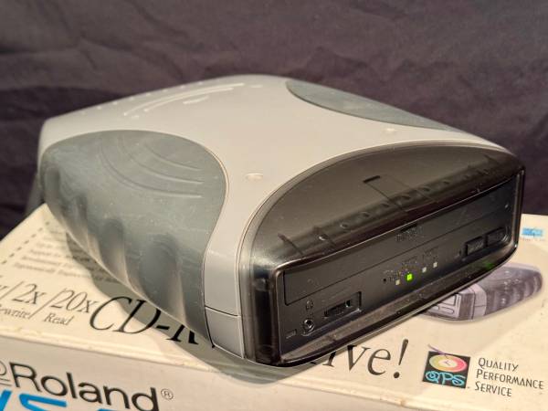 Roland VS-CD-R II SCSI CD-RW VS 2480 1824 1880 1680 880 880EX