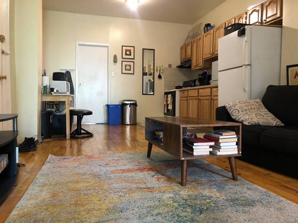 $1,295 / 3br - ¡A MEDIA CUADRA DEL TRANSPORTE Y DE REGRESO! (Bushwick)63854288694403122