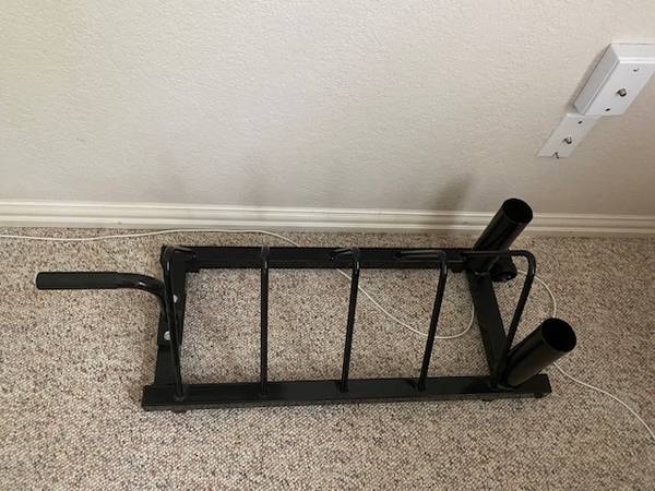 Rolling Weight Plate Rack Excellent Condition Has 2 Bar Holders 1