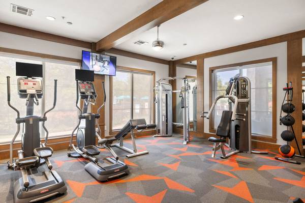 $1,015 / 1br - 785ft2 - Apartments in Cedar Park with 4 - 8 weeks free on select units (Cedar Park)63979116199042122