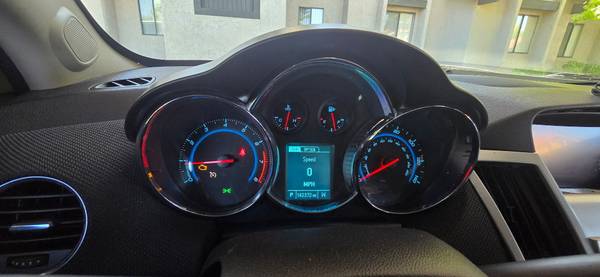 2014 Chevrolet Cruze L Sedan 4door - $3,000 (Lancaster)63615926646147124