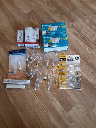 Shandellear Boulbs  all for $20 Brand new 1