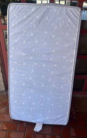 CRIB MATTRESS 1