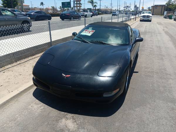 2004 Chevy Corvette Convertible 1