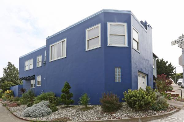 $5,900 / 2br - Classic Two-story single family home,W/D,Yard,Pets Cons(1 Gaviota Way) (glen park)63868151679105121