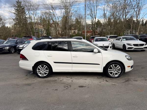 2011 Volkswagen Jetta SportWagen TDI Wagon - $7,500 (Premium Spec Seattle)63475919923971122