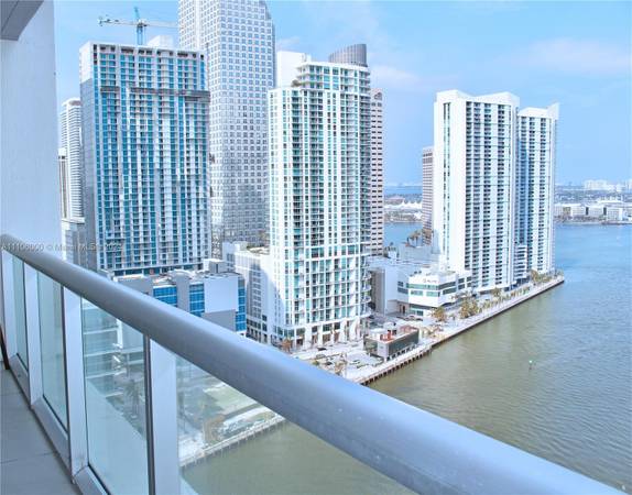 $6,900 / 2br - 1386ft2 - Gorgeous 2bd Corner Unit with Ocean Views at ICON Brickell, Miami (Miami)64002014465282120