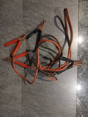 Car jump cable great condition 1