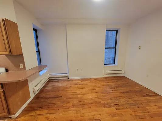 $3,600 / 2br - 800ft2 - PRIME PARK SLOPE!2.5 BED!PERFECT WORK/HOME SPACE!NEAR PROSPECT PARK! (Park Slope)63854289973891121