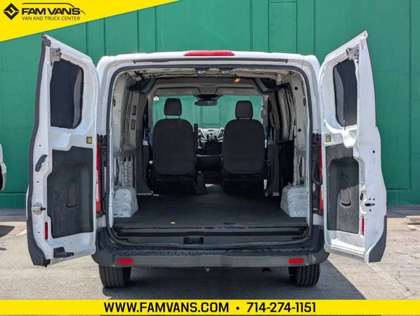 2016 Ford Transit-150 - Photo 11