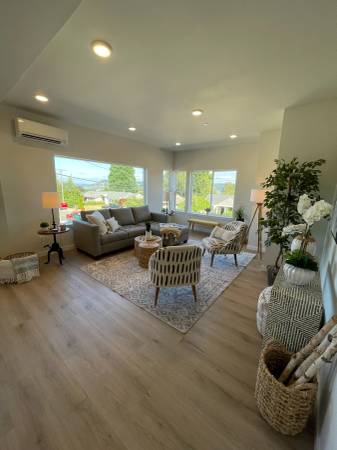 $3,020 / 2br - 1650ft2 - The best view in Tacoma! 2 Bedroom Townhome! (Titlow)63814661040257122