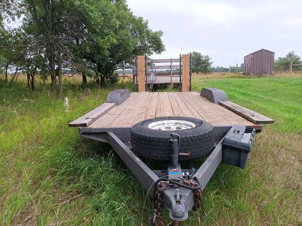 16 Ft. Flat Bed Trailer 1