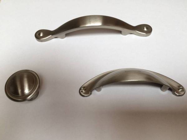 NEW Amerock Satin Nickel Cabinet Hardware Knobs and Pulls 1