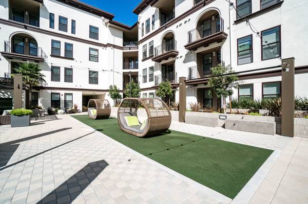$3,807 / 2br - LEASE SPECIAL!! MOVE IN BY 9/30 FOR 1 MONTH OFF!! 2BD 2BA (santa clara)63813686589059121
