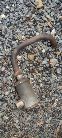 Gravely rider pipe and muffler 1