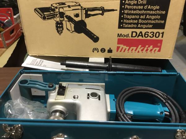 MAKITA DA6301 1/2” HEAVY DUTY ANGLE DRILL 1