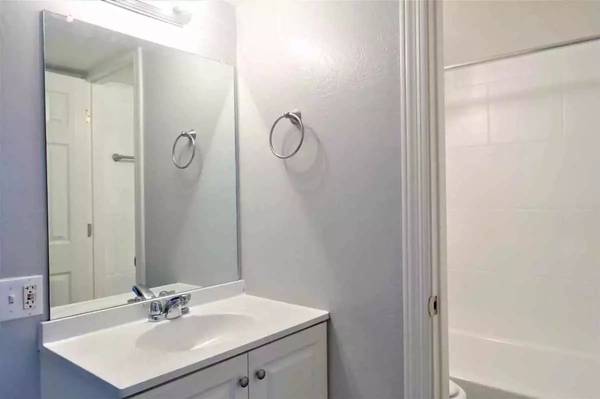 $999 / 1br - 650ft2 - ¡Brillante, limpio, y listo para usted! ¡Visita hoy! (Phoenix)63470389487361123