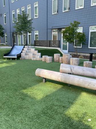 $1,295 / 2br - Affordable Two Bedroom Apartments Available in SE Portland (Centennial)63672637139713123