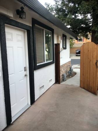 $1,700 / 450ft2 - Amplio espacio ESTUDIO junto a LLNL entrada privada separada (dublin / pleasanton / livermore)63824142717059123