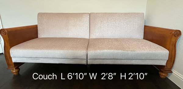 Convertable Elegent Couch 1