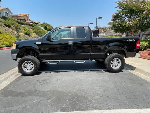 2005 Ford F-150 XLT 4x4 Lifted - $7,700 (San Diego)63624789787777124