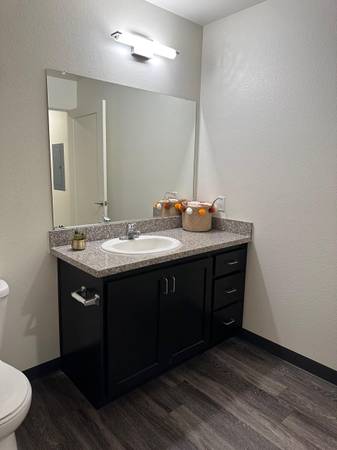 $2,336 / 2br - 840ft2 - Private Patio or Balcony, Air Conditioning/Heating, Refrigerator/Stove (gilroy)63668044742147122