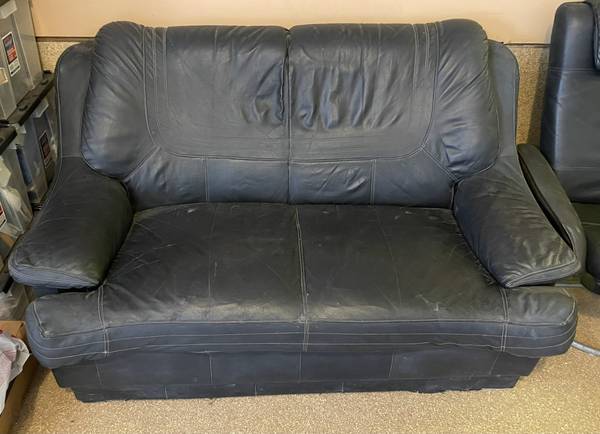 Black Leather Couch 1