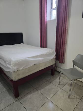 $1,000 Room for Rent (Bronx)