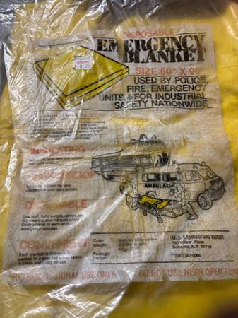 Emergency blanket 1