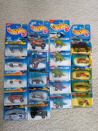 20 0lder Hot Wheels cars 1