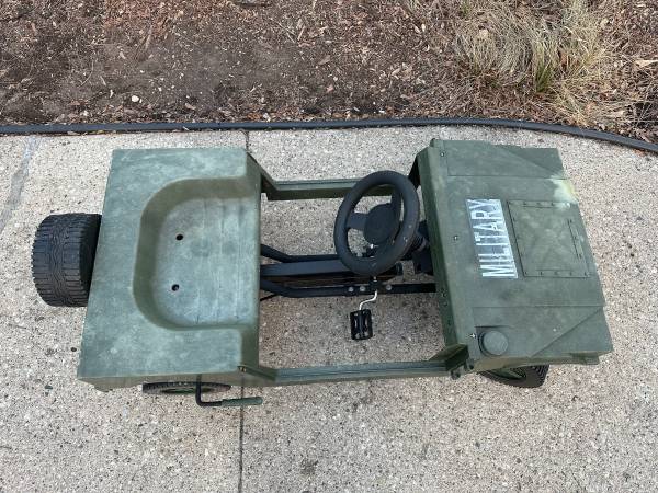 Pedal de velocidad Jeep militar - $40 (Waukesha)63470465308419122