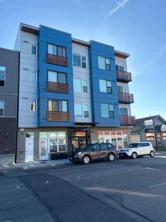 $1,825 / 2br - 768ft2 - 2 Bed, 1 Bath, Minutes away from Downtown Bellingham! (Bellingham)63935321952003121