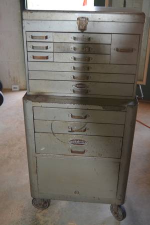 Craftsman rolling tool chest with tools 1
