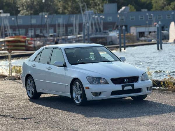 2005 IS 300 (150k miles) CLEAN TITLE - $10999.00 (Seattle)63617194400003121